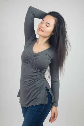 ARANYANI TOP WITH LONG SLEEVES - Autumn Special! 15% Off!